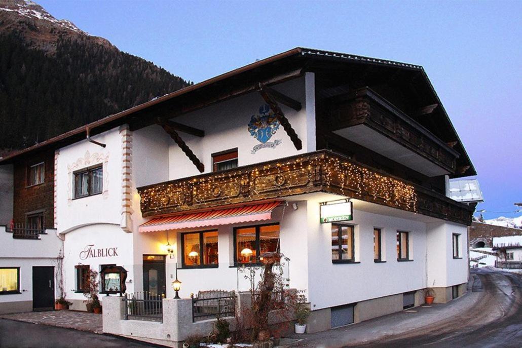 Gasthof Talblick Hotel Ischgl Buitenkant foto